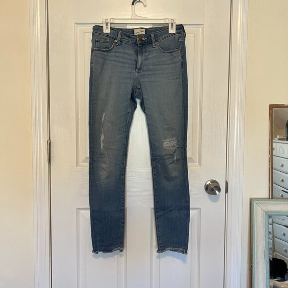 Universal Thread Ripped Mid Rise Skinny - Picture 2 of 6